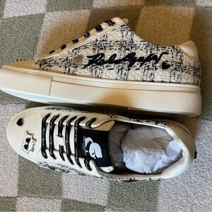 NEW Karl Lagerfeld Women's Cate Pins tweed lace-up sneakers